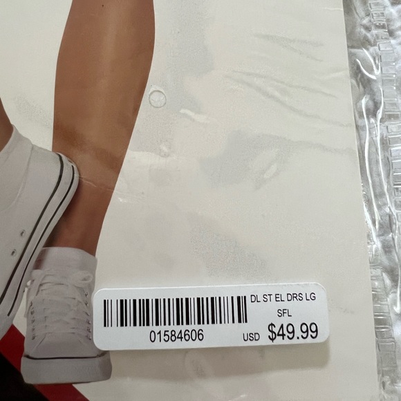 Stranger Things Eleven Halloween Costume size Ladies Large 12-14 - Picture 3 of 5